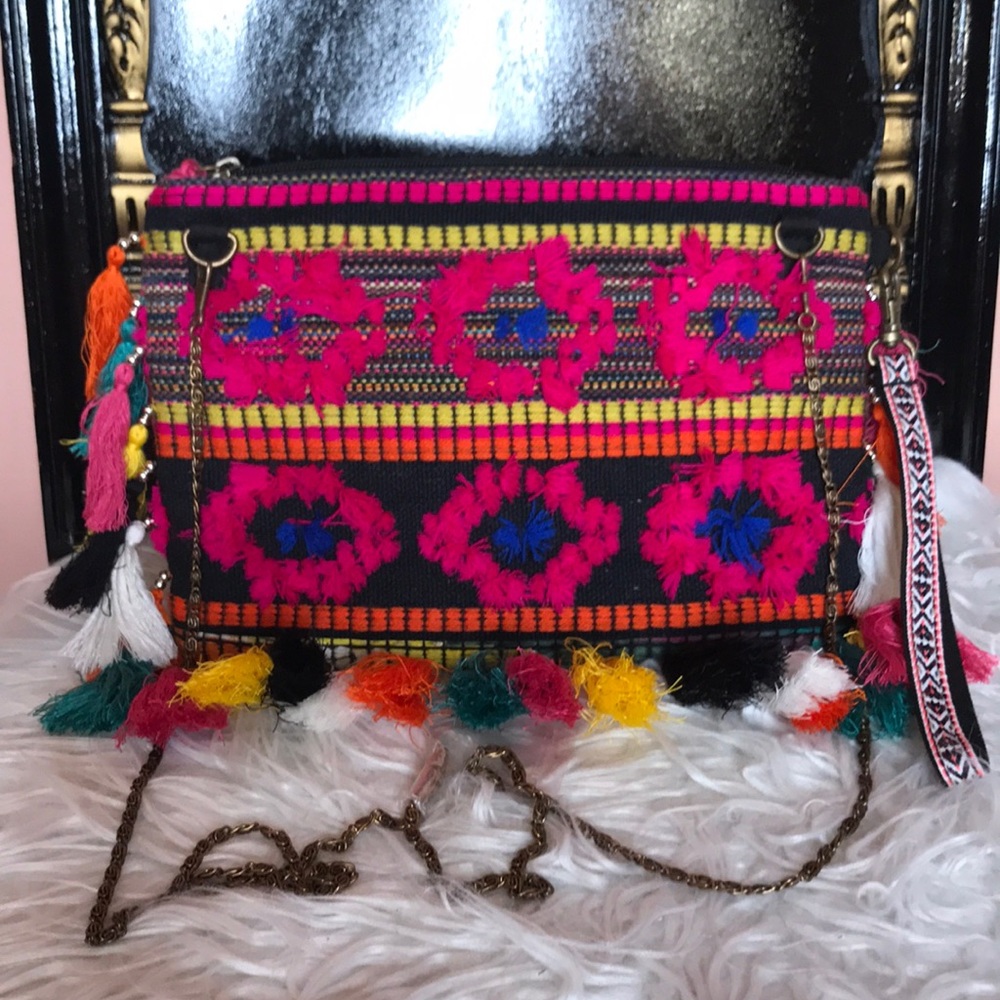 Steven by Steve Madden multi color tassel clutch - Picture 6 of 7
